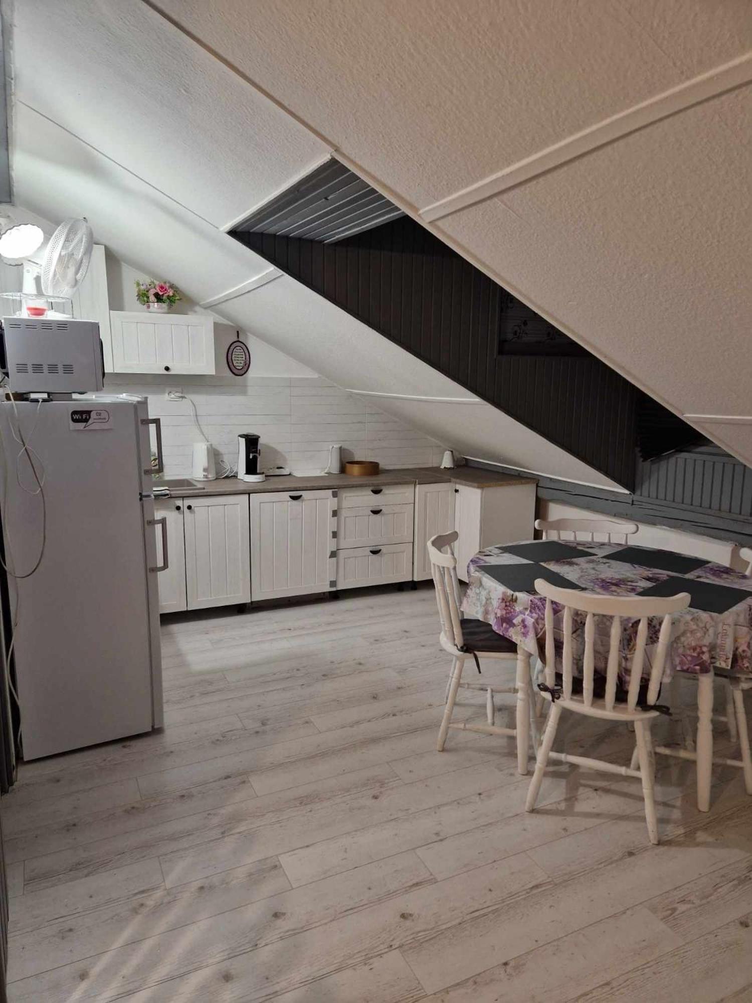 שיופוק C2 Apartman מראה חיצוני תמונה